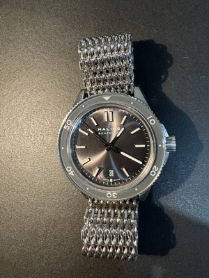 Halios Seaforth III Sunburst Grey Automatic Watch with OEM Straps & Leather Case