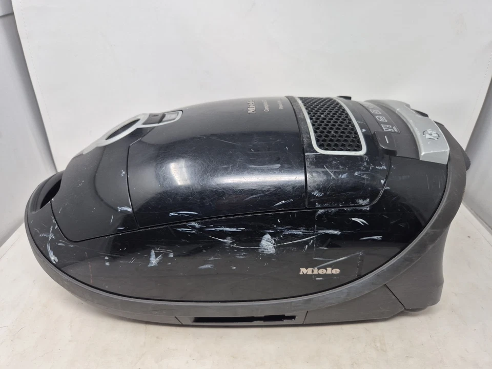 Miele Complete C3 Power Powerline Vacuum Cleaner Spare Or Repair - Image 4 of 4