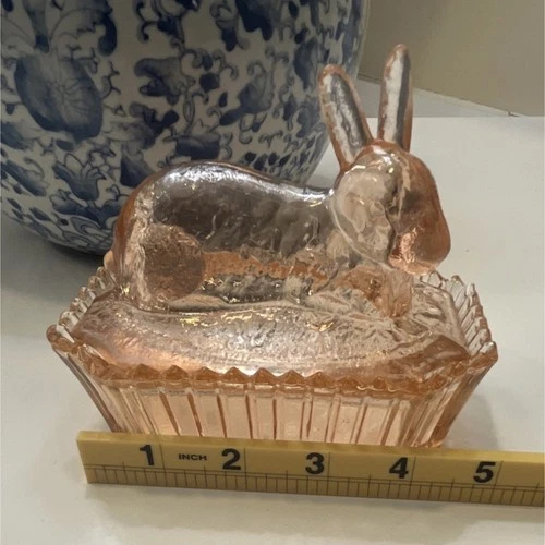 Vintage Pink Depression Glass Rabbit Bunny Easter Candy Dish Trinket Box