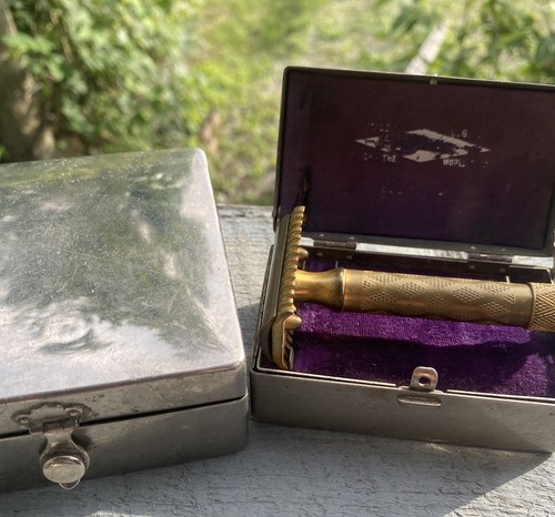 Vintage Gillette New Standard Inside Bostonian Case With Some EXTRAS Small LOT