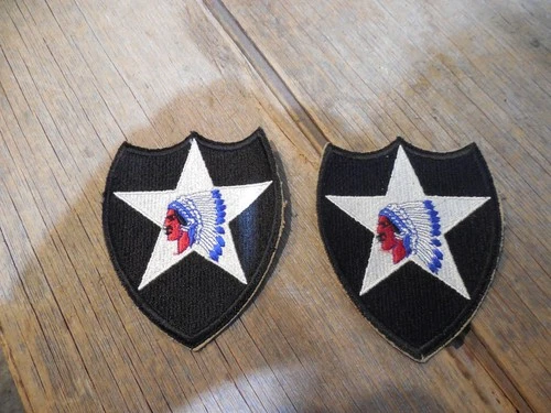 2 VINTAGE WW2 PATCH LOT 2ND DIVISION US ARMY MILITARY OLD ESTATE INDIAN CHIEF