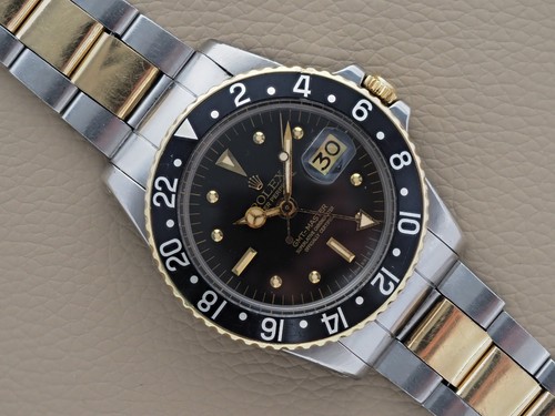 Rolex GMT-Master Ref. 1675/3 Black Nipple Dial 7836 Bracelet 1978 - Foto 7 di 13