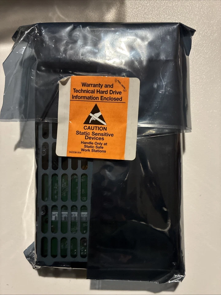 Western Digital WD1602ABKS 160GB 7200RPM 3.5" SATA 3GB/s Internal Hard Drive - Image 3 of 3