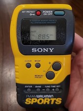 Vintage SONY Walkman Sports FM/AM Radio Yellow SRF-M70 TESTED, Scratched Face