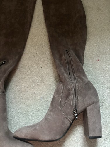 Carvela Vivi Taupe Material Over The Knee Heeled Women’s Boots Brand New Size 6 - Picture 9 of 15