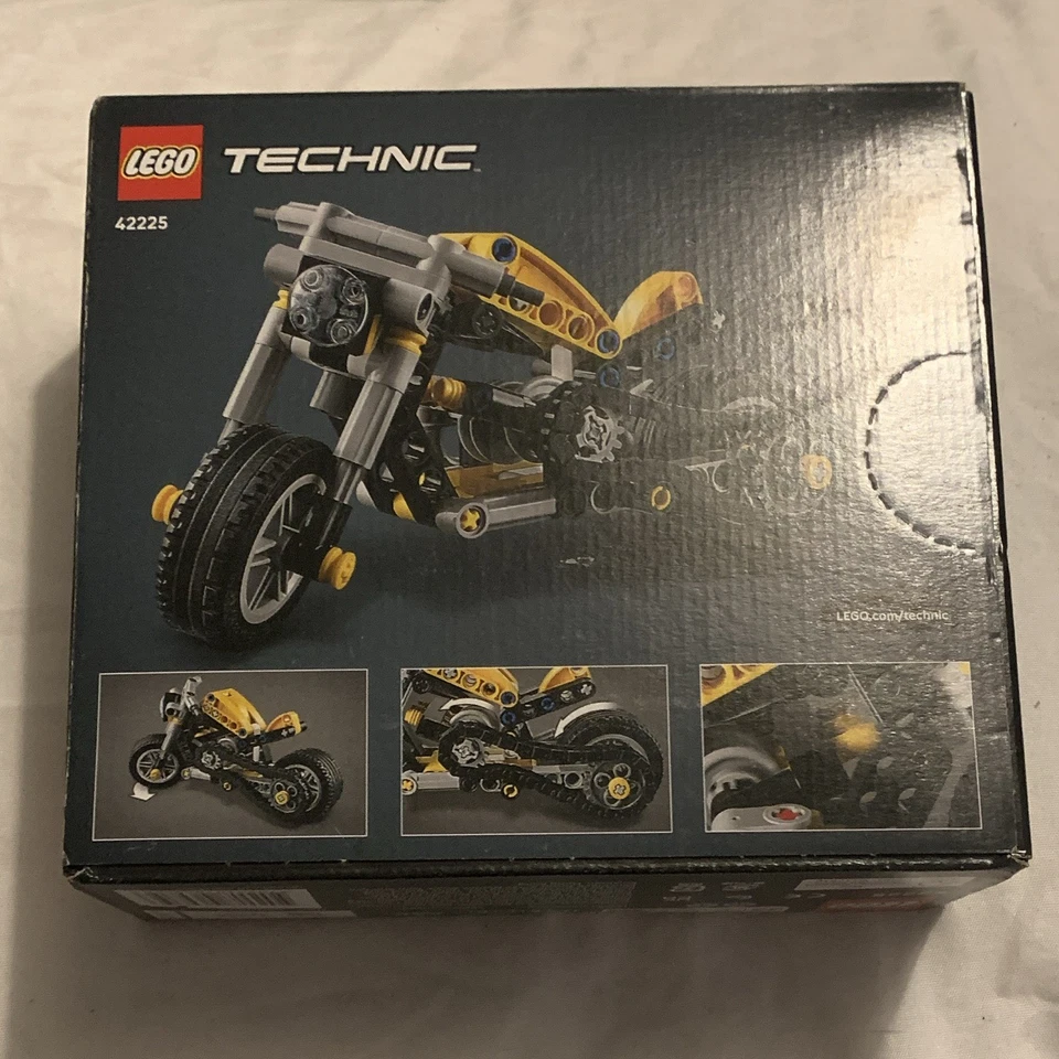 LEGO Technic 42225 Yellow Motorcycle, photo 2 of 2