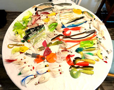 "HUGE" STRIPER BUCK TAIL JIG LOT..BODIES,PLAINERS 75PC.+++