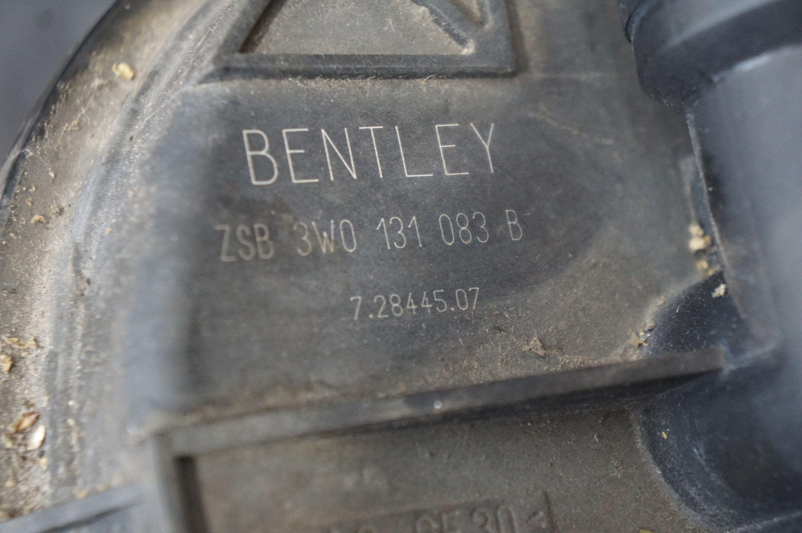 Set Front Left Right Air Smog Pump 3W0131083B Bentley Continental Flying Spur 06