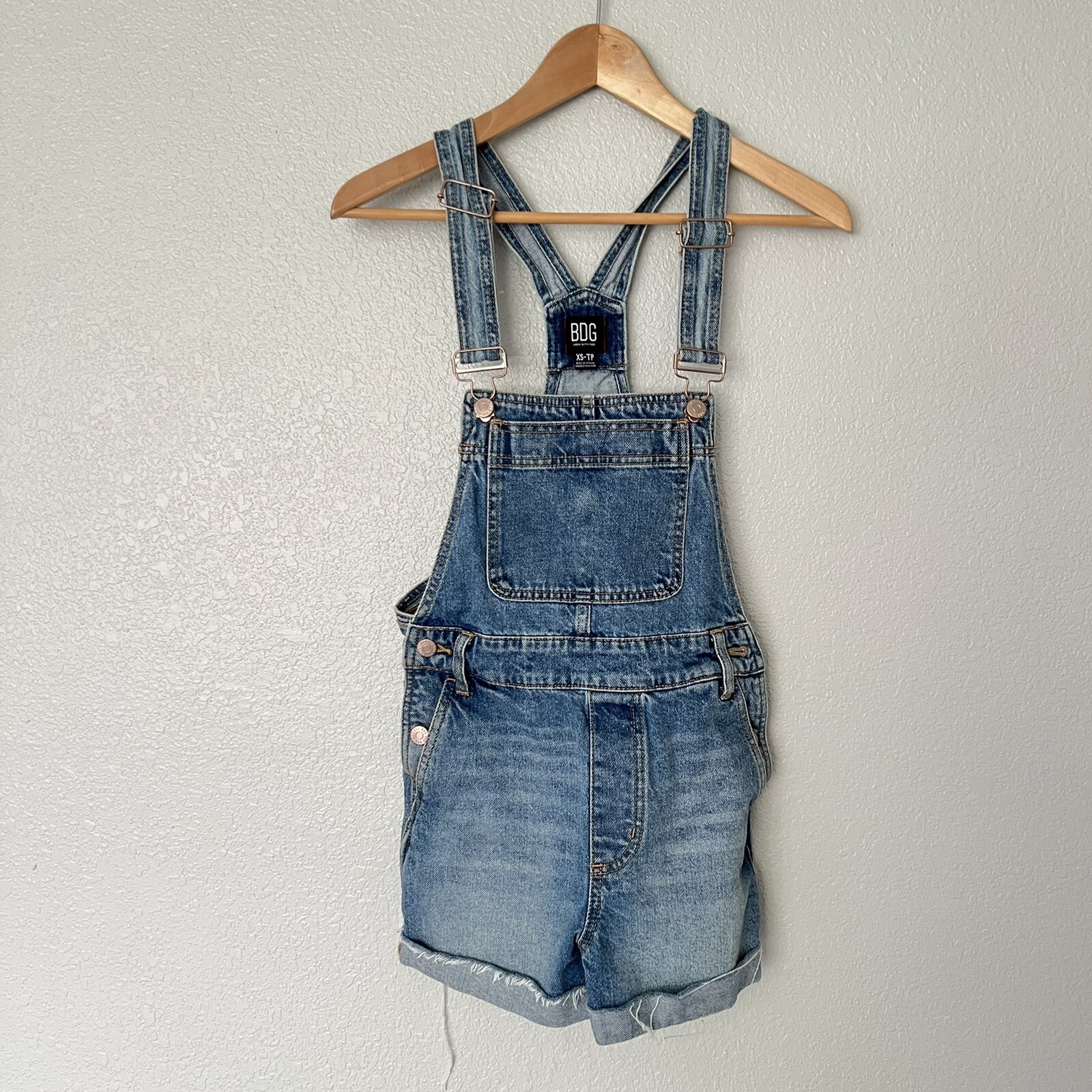 Купить Urban Outfitters BDG Jean Short 