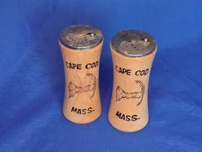 CAPE COD MASSACHUSETTS Wooden Salt & Pepper Shakers Vintage Souvenir Japan 1960s