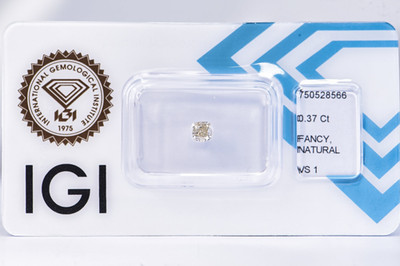 Wunderschönes Diamant Kissen Fancy - VS1 - II Zertifikat - 0,37 ct - VG / VG
