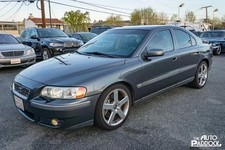 2004 Volvo S60 R Sedan 4D