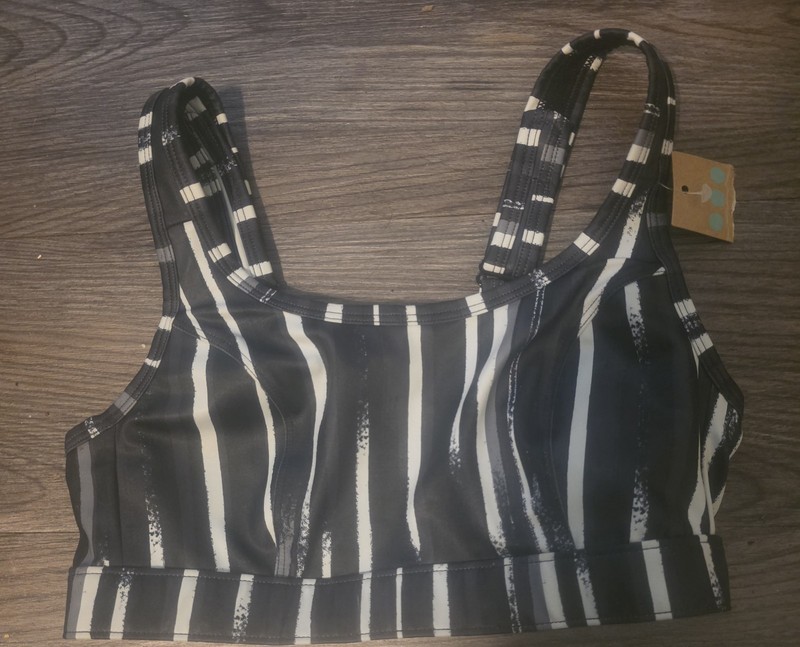 Womans Title Nine Sports Bra 32 C
