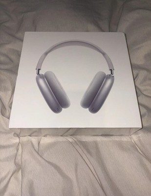 AirPod Max-Silver Earphones Lightning Connector USED Good Condition