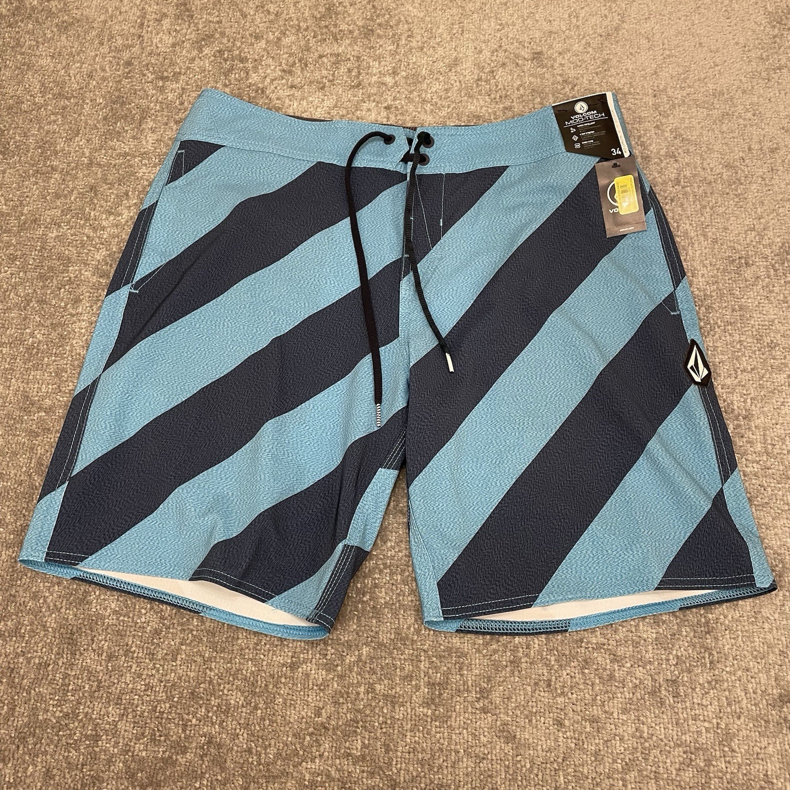 Picture 1 of 11