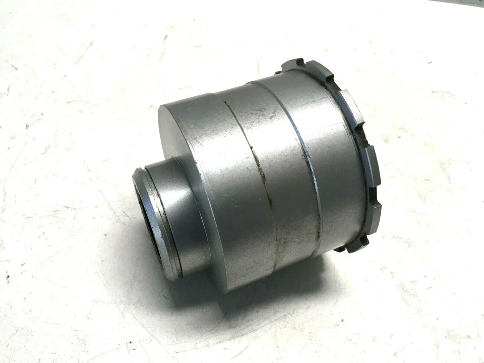 08-14 Ducati 848 EVO eje trasero portador buje excéntrico 75630081A Foto 3 de 4