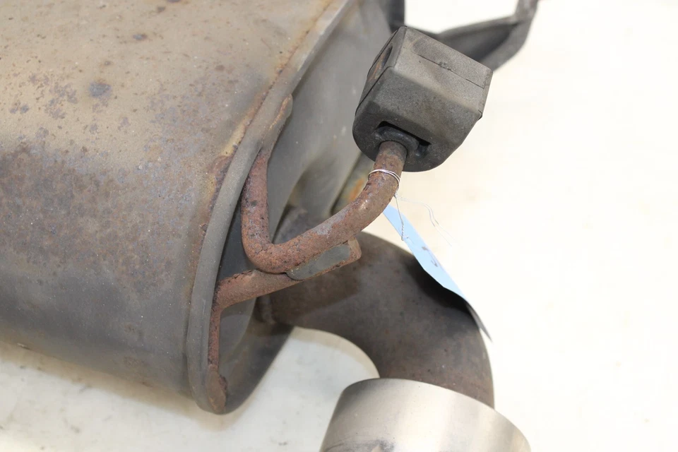 Silenciador de escape Nissan 350Z 2003-2009 OEM JM84 Foto 3 de 4