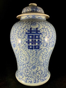 Large Chinese Antique Qing Dynasty Blue And White Porcelain Jar With Mark