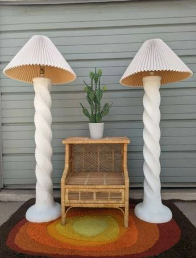 Vintage spiral 2024 floor lamp