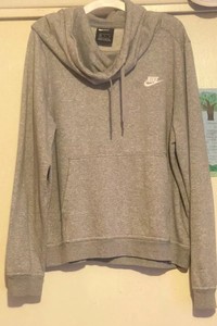 nike turtleneck sweater