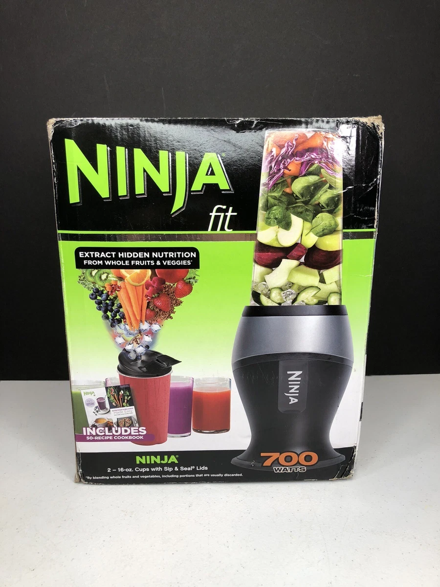 NINJA QB3001SS 700 WATTS FIT BLENDER WITH 2 16OZ CUPS & RECIPE BOOK NEW