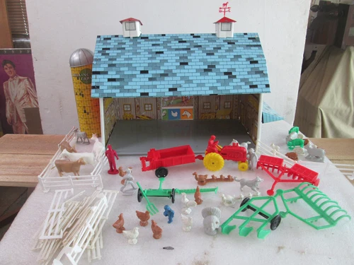 Vintage OHIO ART Tin Litho Rolling Acres Farm & Animal #198 Set w/Box