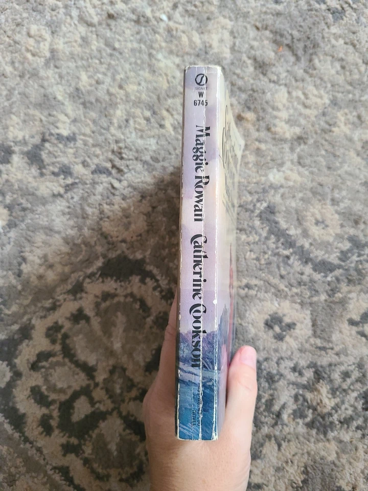 Maggie Rowan - Catherine Cookson (Paperback, 1975) Vintage Good Condition  - Image 2 of 4