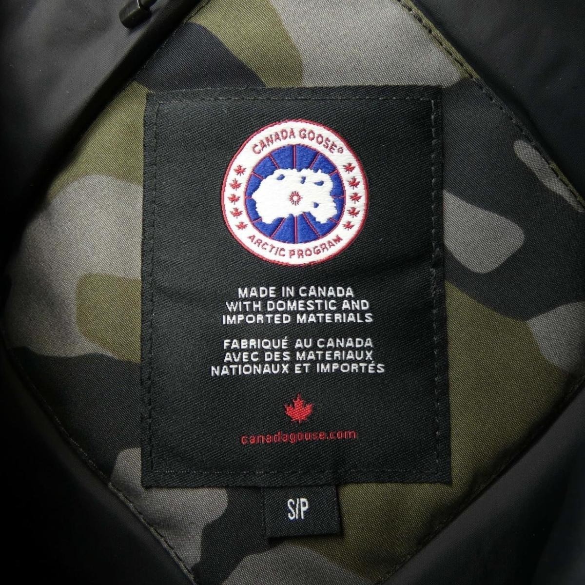 Canada Goose  Men’s S Down jacket　Color: Gray, Black, Camouflage thumbnail 7