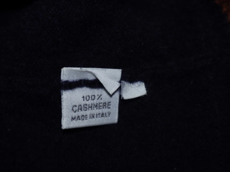 Domenico Vacca Shirt Women Small Blue 100% Cashmere Tank Top Scoop Neck EUC - Image 4 of 4