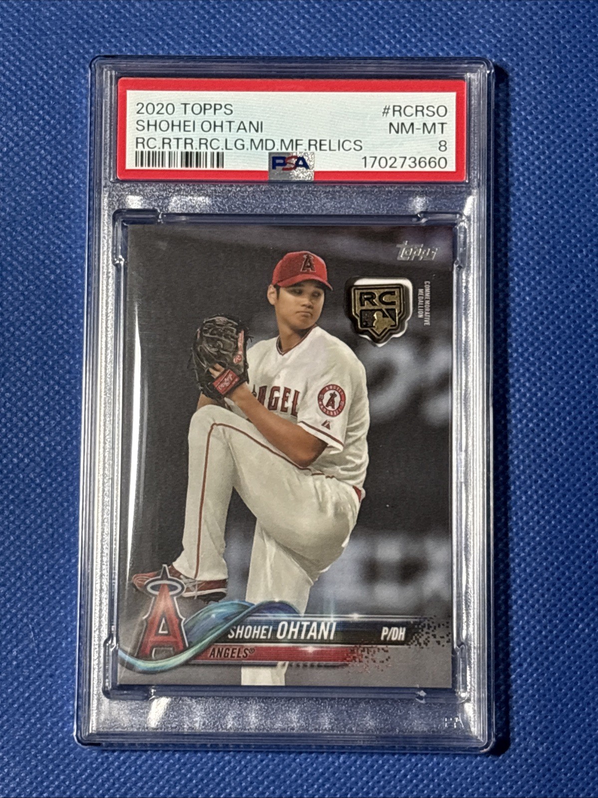 Topps 2020 Shohei Ohtani RCR-SO Rookie Card Retrospective Relic PSA 8 view 1