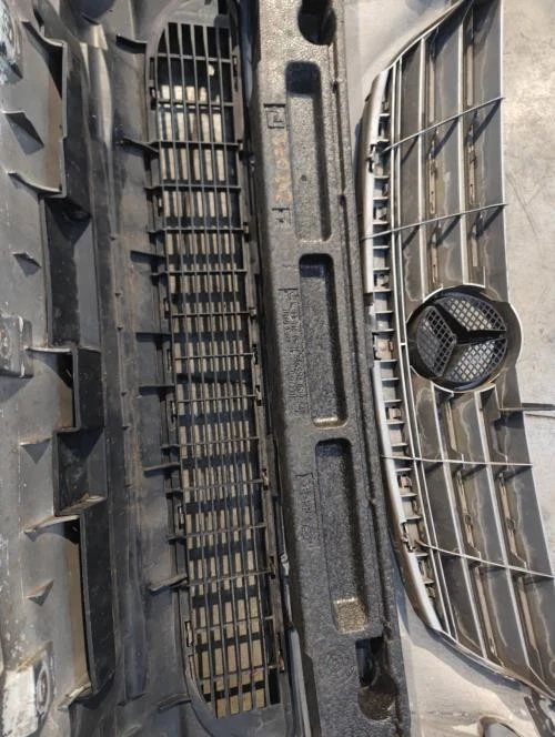 Pare choc avant MERCEDES CLASSE A 169 PHASE 1 1698800040 - Photo 2/4