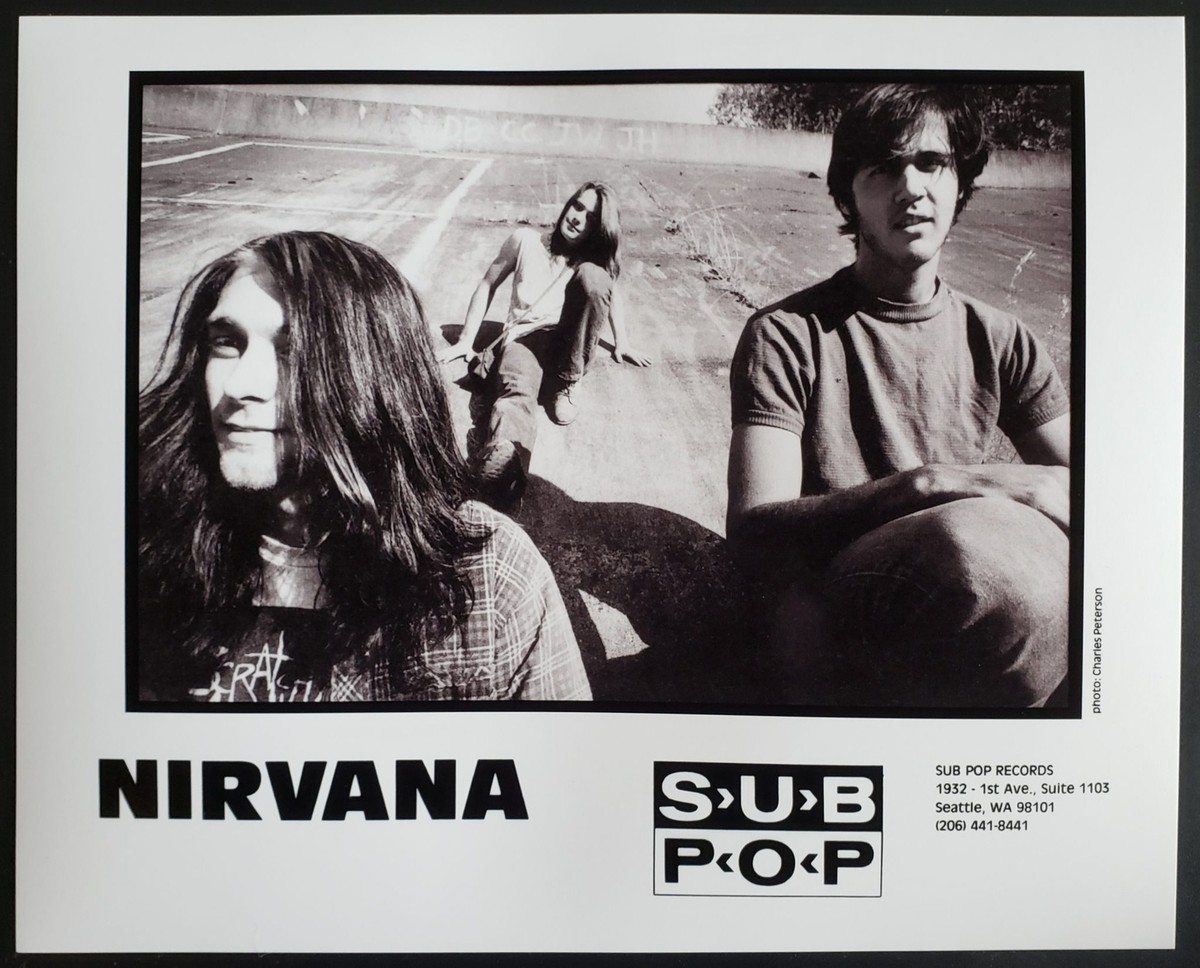 NIRVANA ポスター　Vintage　ヴィンテージ 　poster Vintage 90s KURT COBAIN Nirvana Poster 25x35 RARE Smells