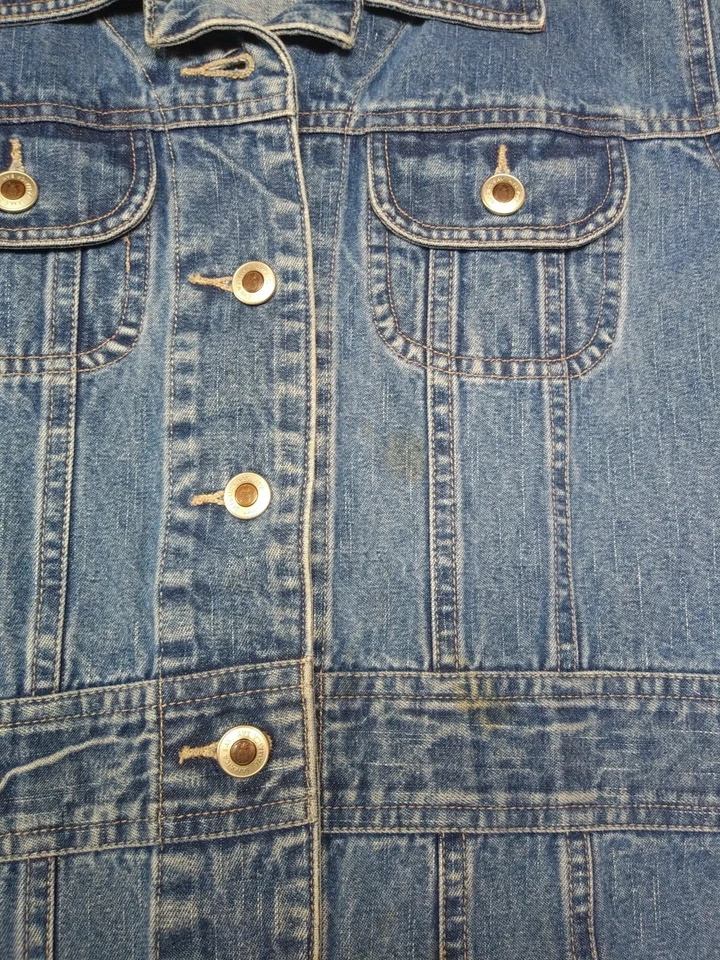 Jamaica Bay Women's Medium Button Front 100% Cotton Long Denim Blue Jean Jacket - Image 4 of 4