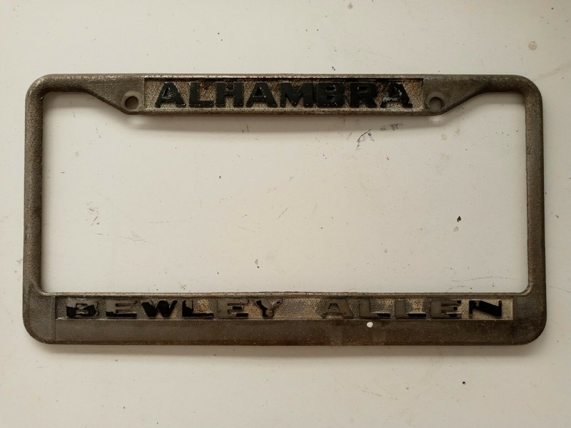 ORIGINAL VINTAGE BEWLEY ALLEN CADILLAC ALHAMBRA LICENSE PLATE FRAME