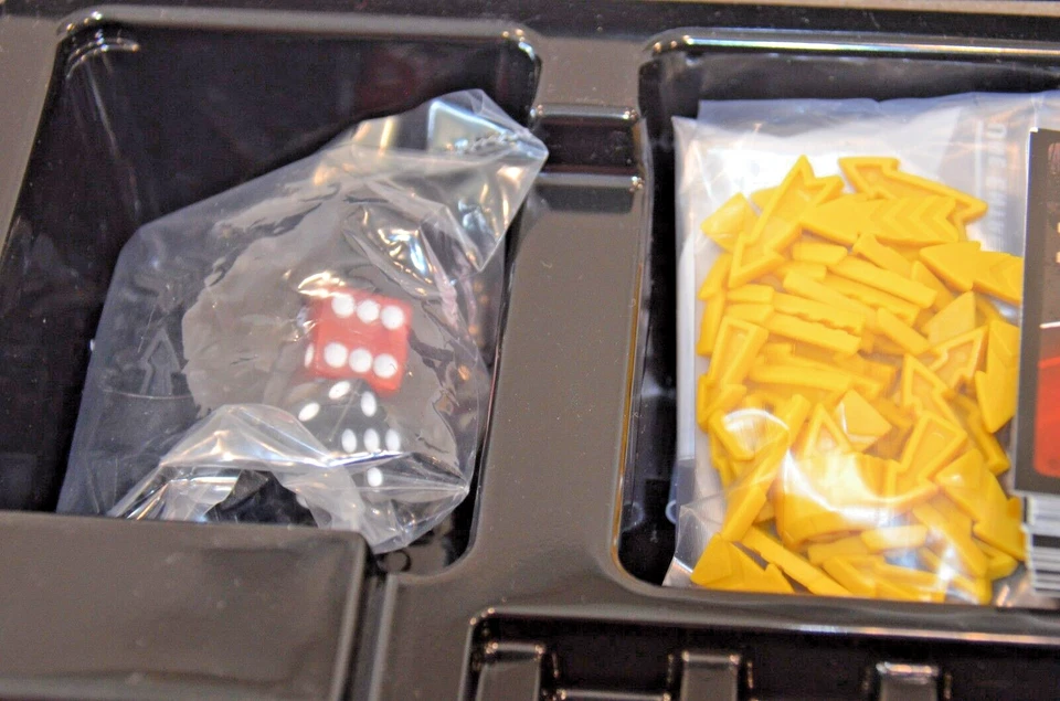 Risk The Game of Strategic Conquest 2008 Parker Brother  - Image 4 of 4