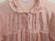 Vintage Merville Long Nightgown Peach Pink Embroidered Roses Women s Size M