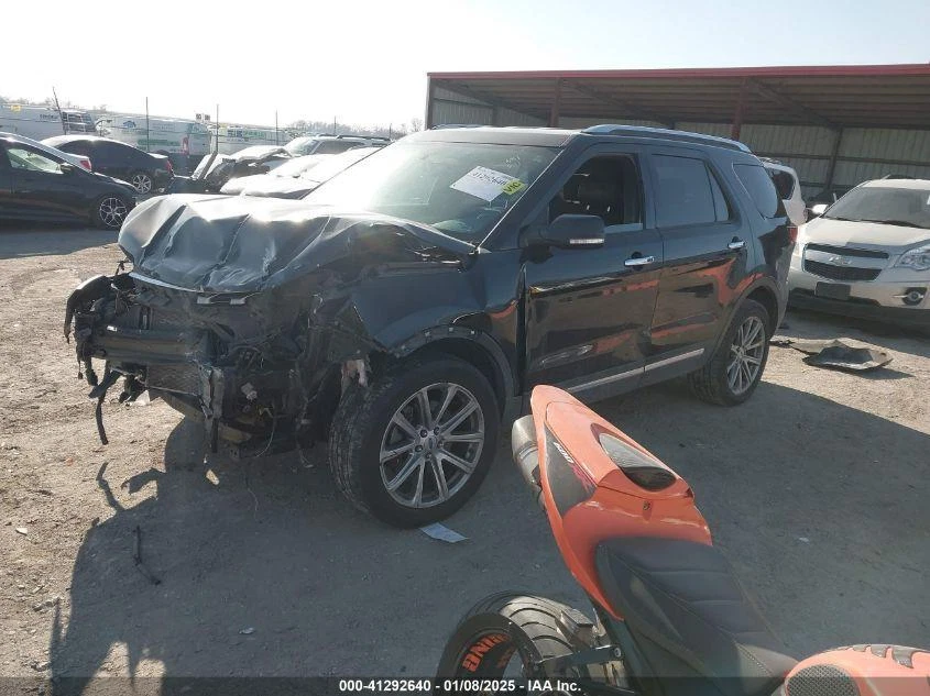 Used Front Lower Center Console fits: 2017 Ford Explorer floor Limited 4x4 terra Foto 3 de 4