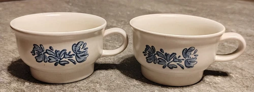 2 Vintage Pfaltzgraff Mugs Blue Flower Pattern $12