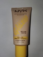 NYX Buttermelt Glaze Soft Glow Skin Tint 01 W...