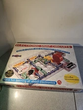 Elenco Snap Circuits SC300 Electronics Kit ( 4 PARTS MISSING SEE DETAILS,pic)