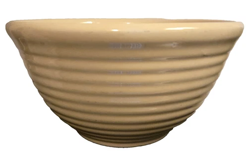 Vintage Bauer Pottery Ring Ware Mixing Bowl #30 6.5" Cream/Ivory Color