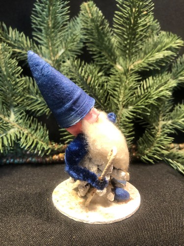 Vintage Christmas~ Pine Cone Elf Gnome~ Spun Cotton & Chenille~ West Germany - Afbeelding 7 van 11