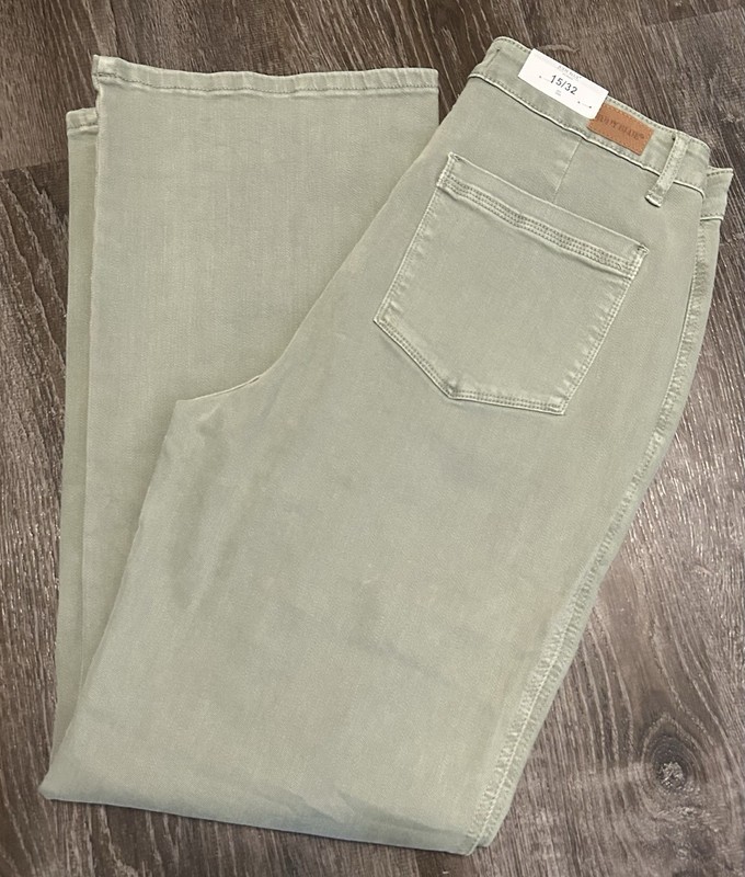 Judy Blue High Waist Garmet Dyed Jeans Women’s Size 15/32