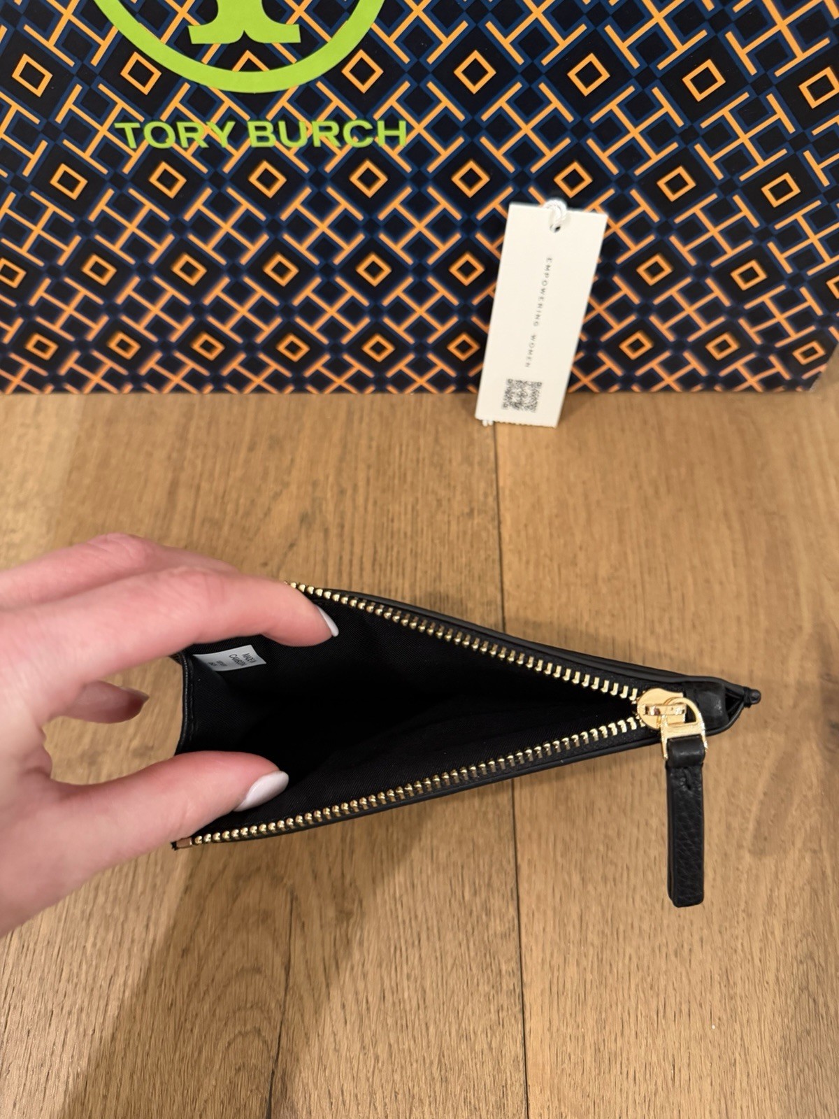 Tory Burch Britten Zip Card Case Mini Wallet Black Gold thumbnail 5