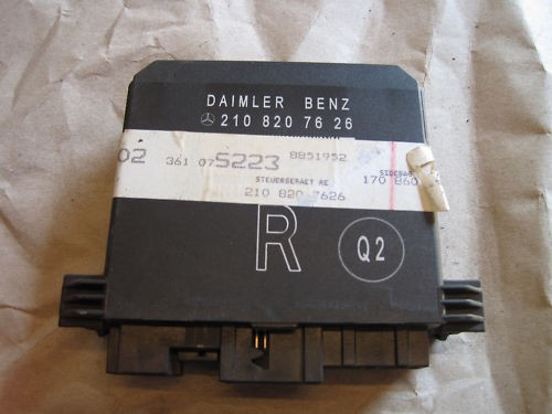 Türsteuergerät Mercedes W210 E Mopf rechts 2108207626 Steuergerät Tür 210 202
