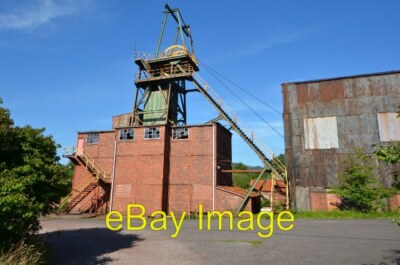 Foto 6x4 Eisenmine Florence (geschlossen) Ehemaliges Eisenerzmine Ausbeutung von Hem c2015