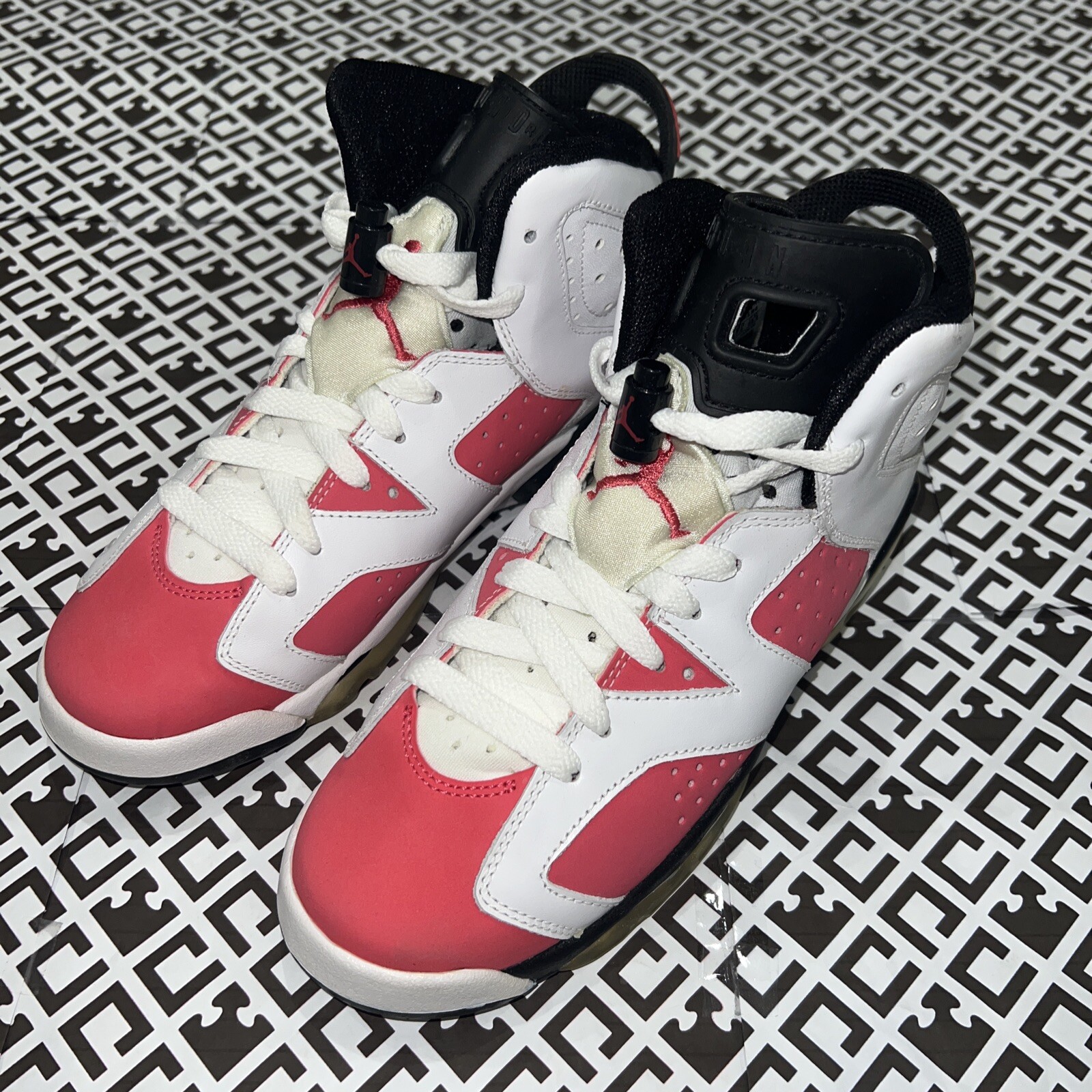 Air Jordan Retro VI 6 GS Coral Pink VI 6 384665-161 Size 5Y image 6