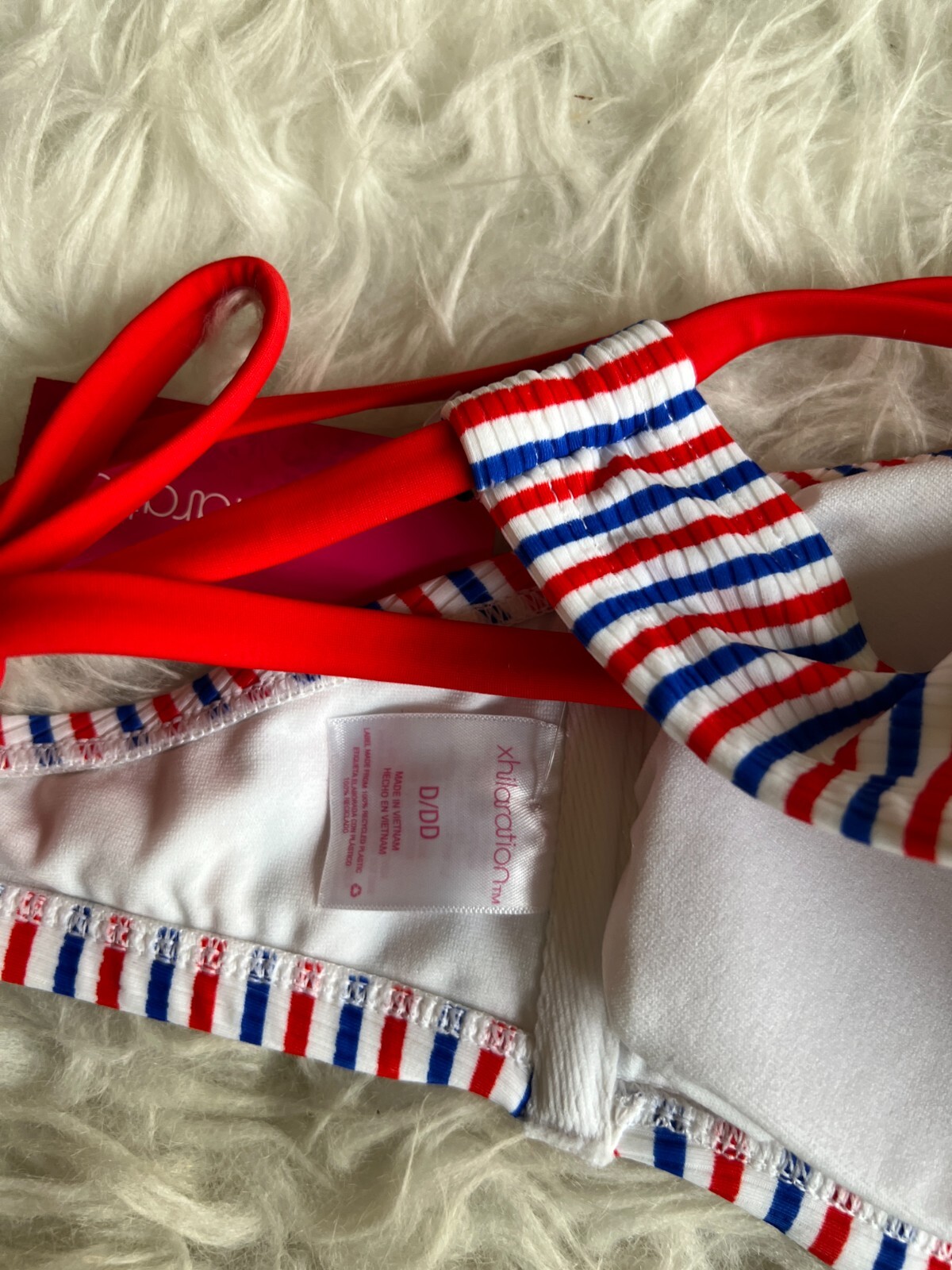 Womens D/DD Bikini TopWhite Red Blue Swimwear Xhilaration eBay