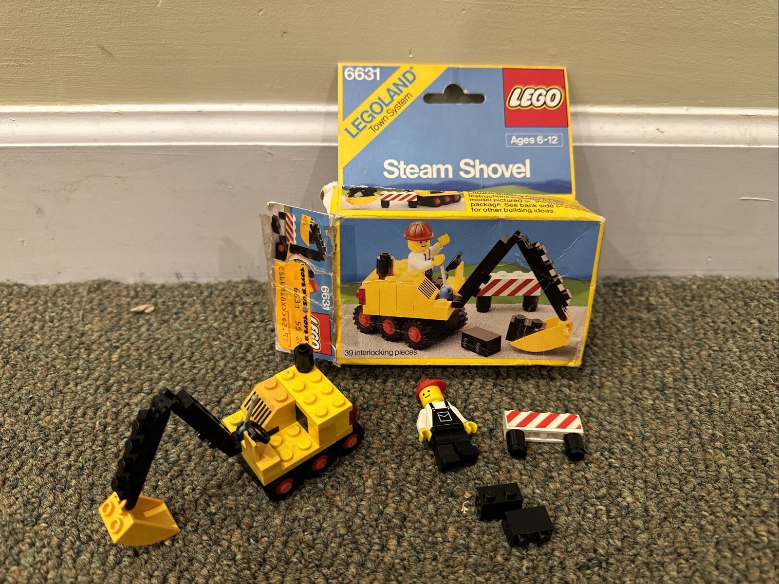 Vintage (1985) LEGO 6631 - Steam Shovel Complete With Box