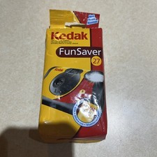 Kodak FunSaver 27 Exp Disposable 35mm Camera Single Use w/Flash EXPIRED